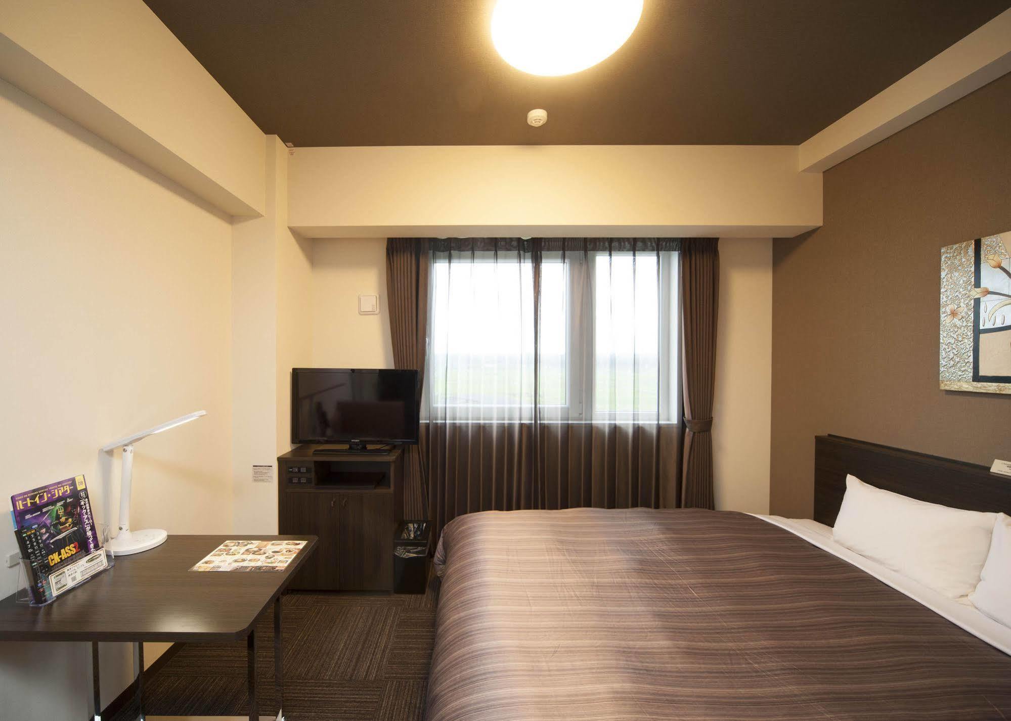 Hotel Route-Inn Shimizu Inter Shizuoka Exteriör bild